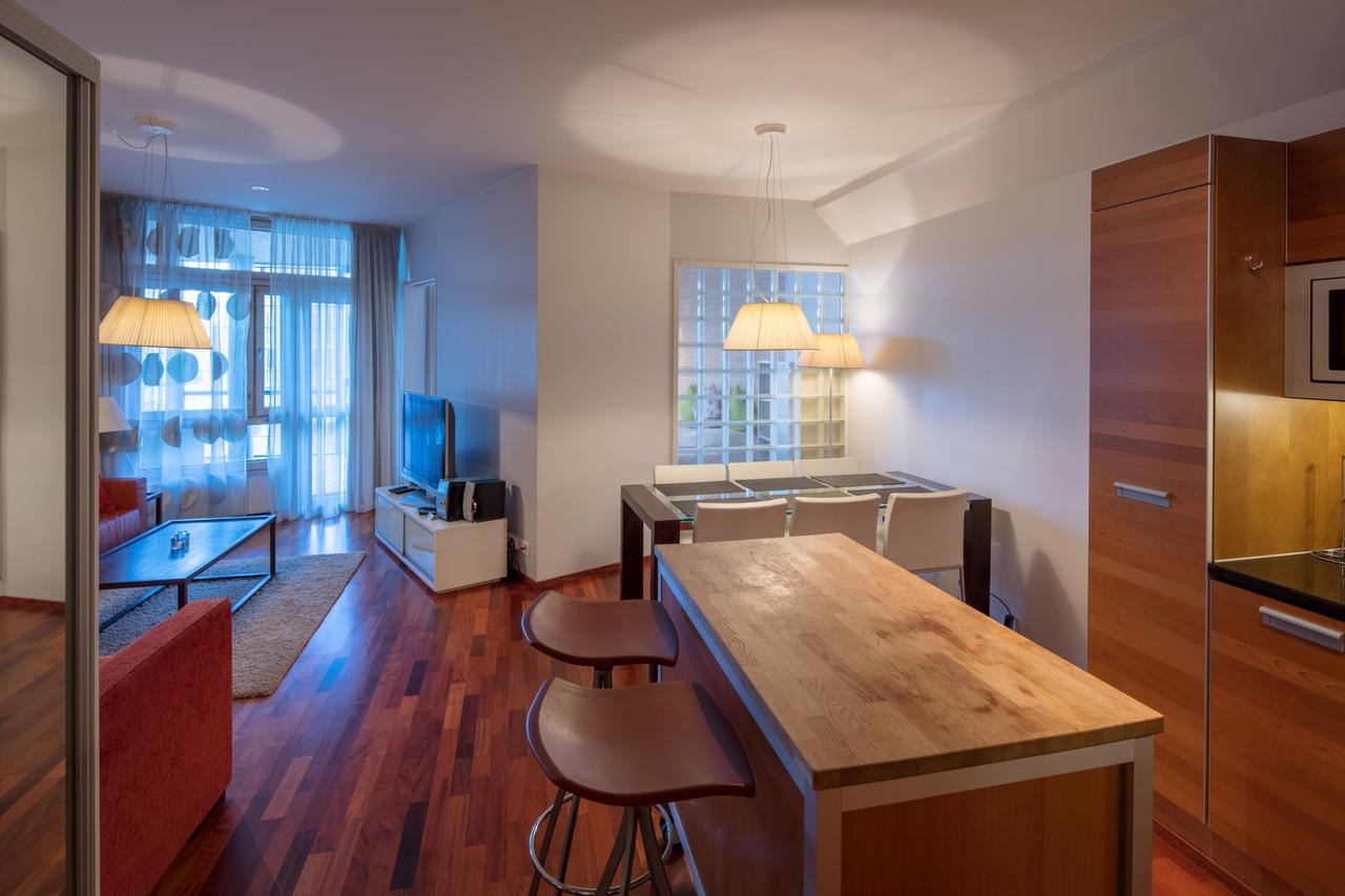 Апартаменты City Center Park View Studio With Sauna And Balcony Хельсинки Экстерьер фото